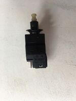 02 Bremslichtschalter