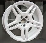 Bild 14 Vorbereitete Klarpulverung