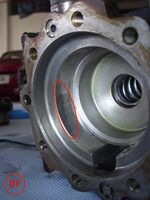 Bild 07 Lenkgetriebe Abrieb markiert