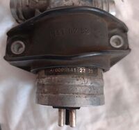 Warmlaufsteller und Halterung mit Nummer