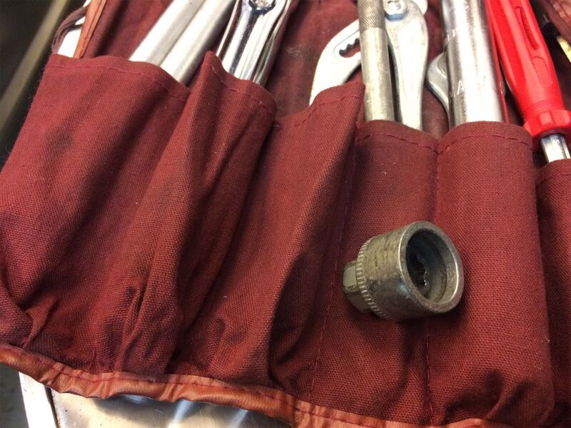 Datei:03 Nuss für Schraubensicherung.jpg