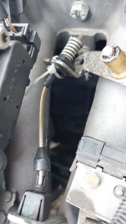 Abb.2 Gaszug provisorisch gesichert