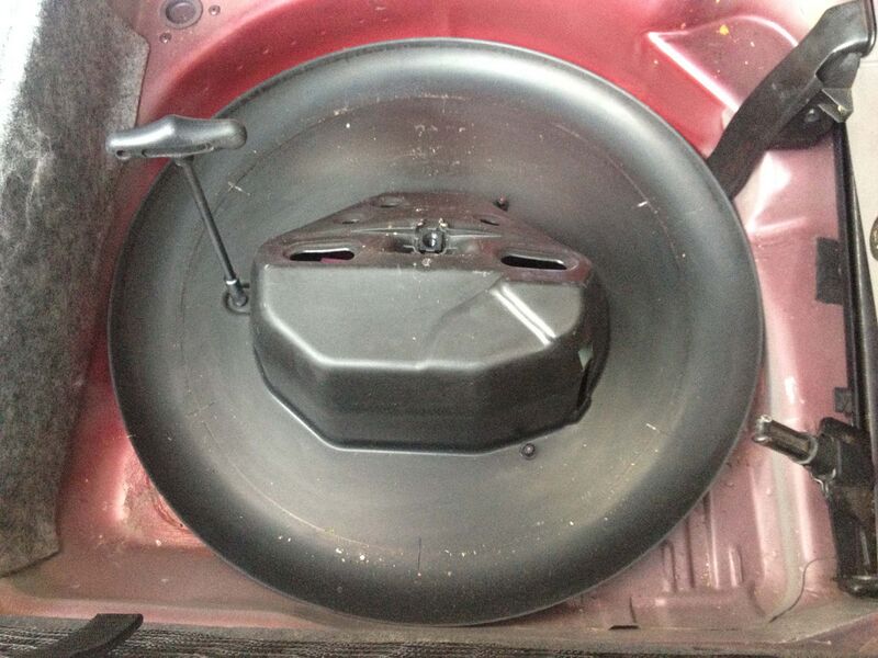 Datei:03 Abdeckung Verdeckpumpe.jpg